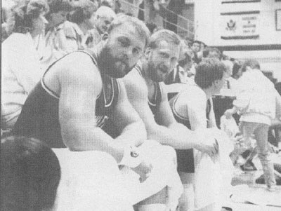 Photo scanned from Inside the Seahawks magazine